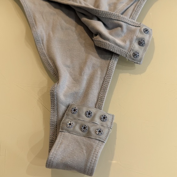 Hudson North bodysuit - size L - Picture 2 of 7